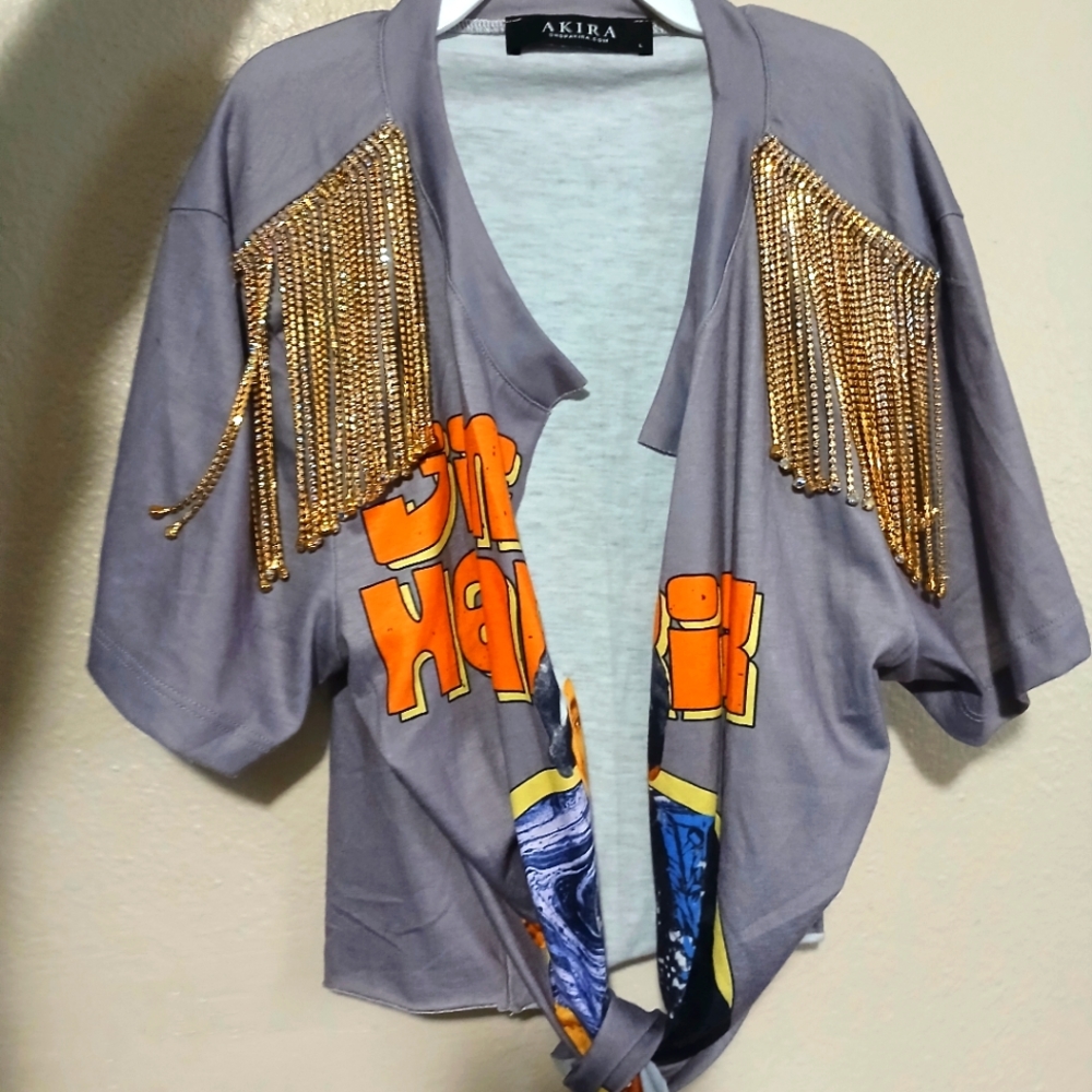 Crop tie up shirt.